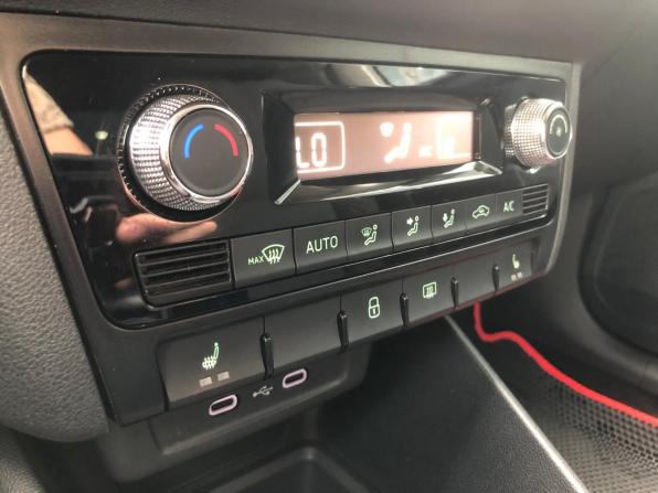 Skoda Rapid II с пробегом 2021 года, цена 1 554 200 рублей, 90679 км, лифтбек, Автокод Объявления