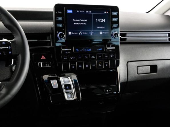 Hyundai Staria I с пробегом 2022 года, цена 4 999 000 рублей, 42622 км, минивэн, Автокод Объявления