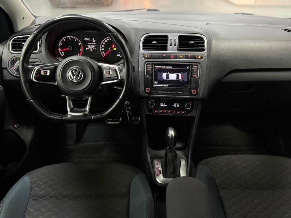 Volkswagen Polo V Рестайлинг с пробегом 2019 года, цена 1 450 000 рублей, 85777 км, седан, Автокод Объявления