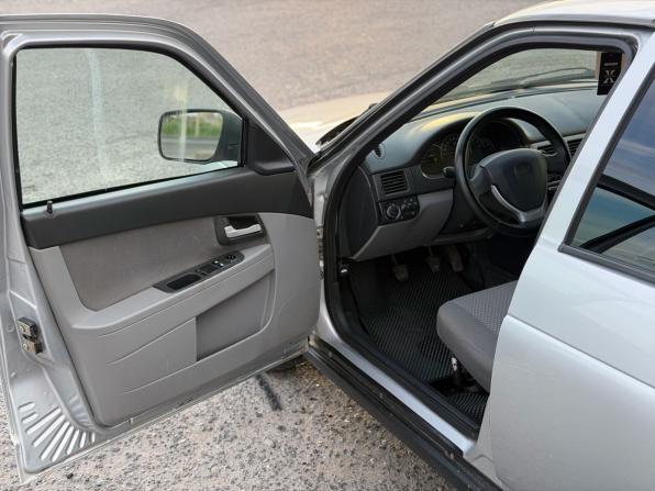 Lada (ВАЗ) Priora I с пробегом 2012 года, цена 449 000 рублей, 162564 км, седан, Автокод Объявления
