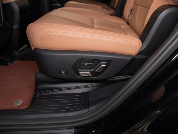 Hyundai Santa Fe V (MX5) с пробегом 2025 года, цена 5 450 000 рублей, 11219 км, внедорожник, Автокод Объявления