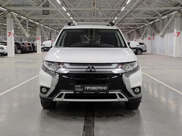 Mitsubishi Outlander III Рестайлинг 3 с пробегом 2019 года, цена 2 150 000 рублей, 92301 км, внедорожник, Автокод Объявления