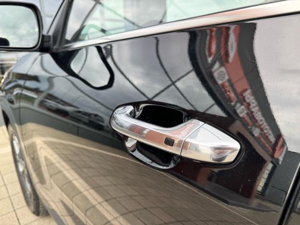 Kia Seltos I Рестайлинг с пробегом 2023 года, цена 2 230 000 рублей, 33431 км, внедорожник, Автокод Объявления