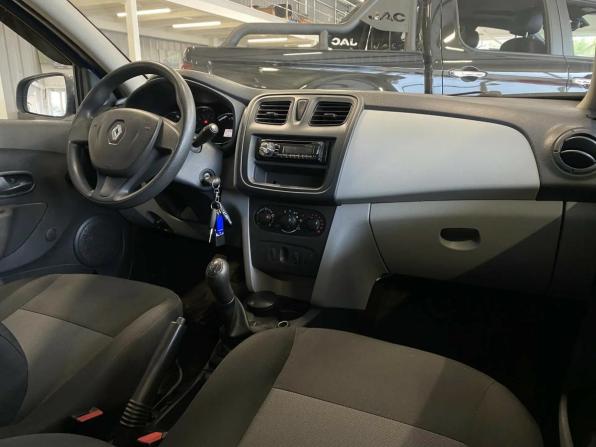 Renault Sandero II с пробегом 2015 года, цена 798 000 рублей, 126600 км, хэтчбек, Автокод Объявления