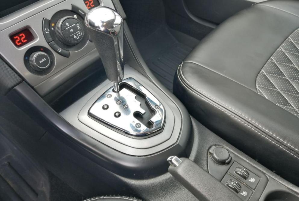 Peugeot 408 I Иваново  - изображение 16