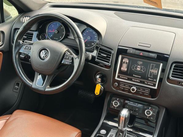 Volkswagen Touareg II Рестайлинг с пробегом 2014 года, цена 2 990 000 рублей, 198279 км, внедорожник, Автокод Объявления