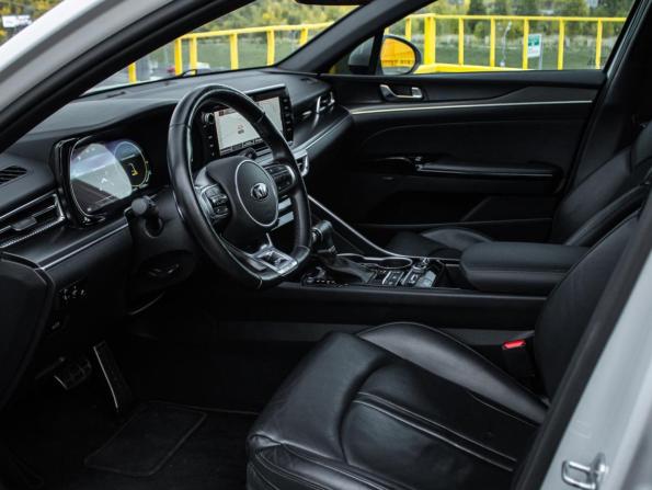 Kia K5 III с пробегом 2021 года, цена 2 429 999 рублей, 111525 км, седан, Автокод Объявления