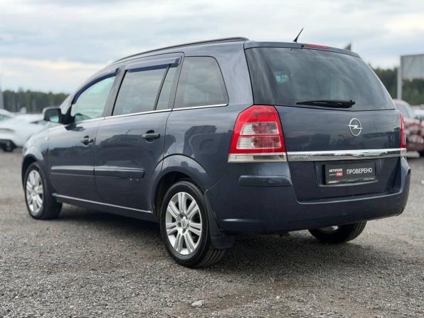 Opel Zafira B Рестайлинг с пробегом 2010 года, цена 595 000 рублей, 220050 км, компактвэн, Автокод Объявления