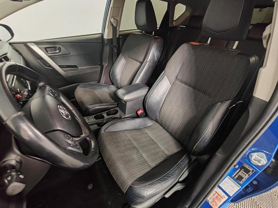 Toyota Auris II Курск  - изображение 19