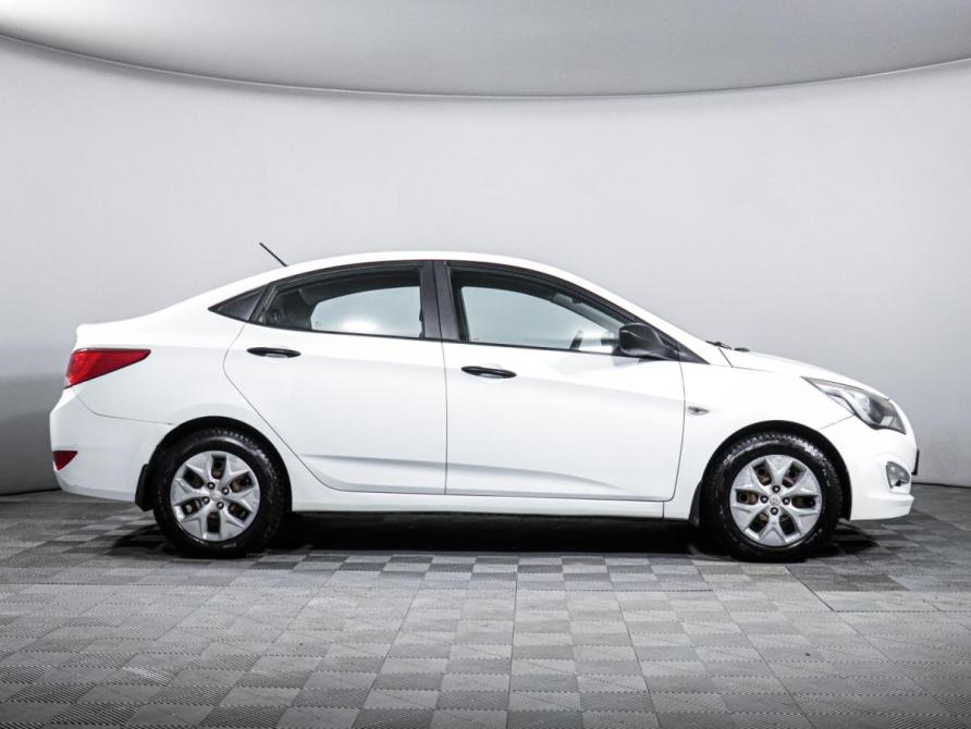 Hyundai Solaris I Рестайлинг Москва  - изображение 4