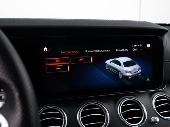Mercedes-Benz E-Класс V (W213 S213 C238) Рестайлинг с пробегом 2022 года, цена 4 590 000 рублей, 54959 км, седан, Автокод Объявления