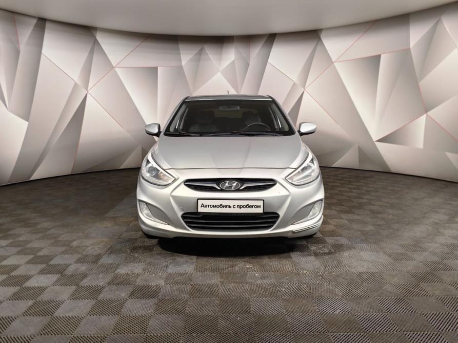 Hyundai Solaris I Москва  - изображение 7