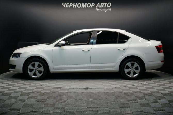 Skoda Octavia III (A7) с пробегом 2014 года, цена 1 590 000 рублей, 176800 км, лифтбек, Автокод Объявления