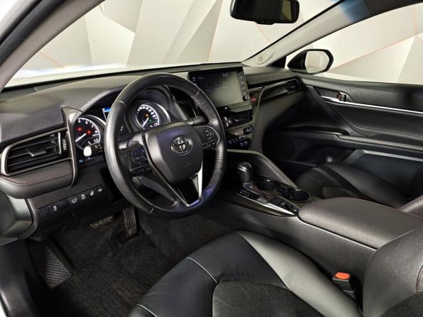 Toyota Camry VIII (XV70) Рестайлинг с пробегом 2021 года, цена 3 085 000 рублей, 97231 км, седан, Автокод Объявления