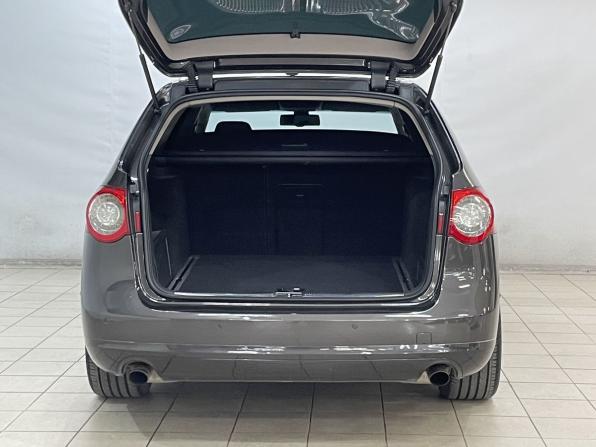 Volkswagen Passat B6 с пробегом 2006 года, цена 1 269 000 рублей, 115270 км, универсал, Автокод Объявления