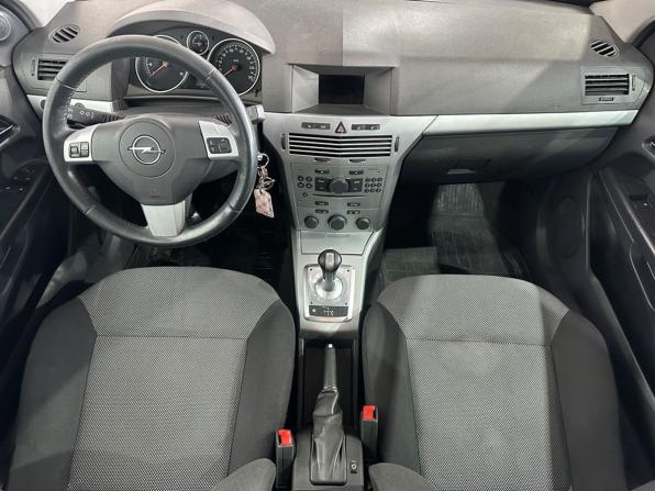 Opel Astra H Рестайлинг с пробегом 2009 года, цена 382 000 рублей, 158069 км, хэтчбек, Автокод Объявления