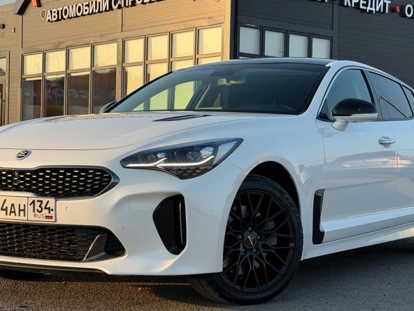 Kia Stinger I с пробегом 2019 года, цена 2 300 000 рублей, 92000 км, лифтбек, Автокод Объявления