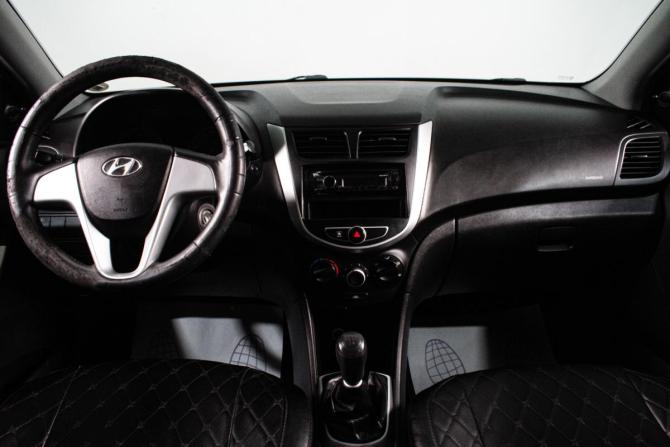 Hyundai Solaris I с пробегом 2011 года, цена 679 000 рублей, 227783 км, седан, Автокод Объявления