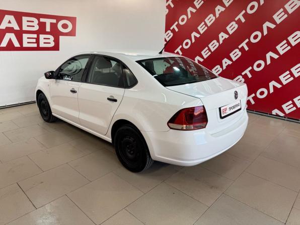 Volkswagen Polo V с пробегом 2014 года, цена 719 000 рублей, 170122 км, седан, Автокод Объявления