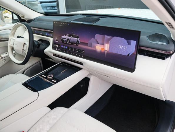 Lynk &amp; Co 900 с пробегом 2025 года, цена 7 280 000 рублей, 28913 км, внедорожник, Автокод Объявления