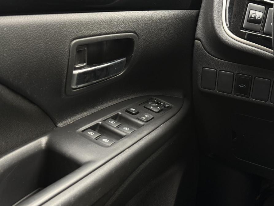 Mitsubishi Outlander III Рестайлинг 3 Ярославль  - изображение 17