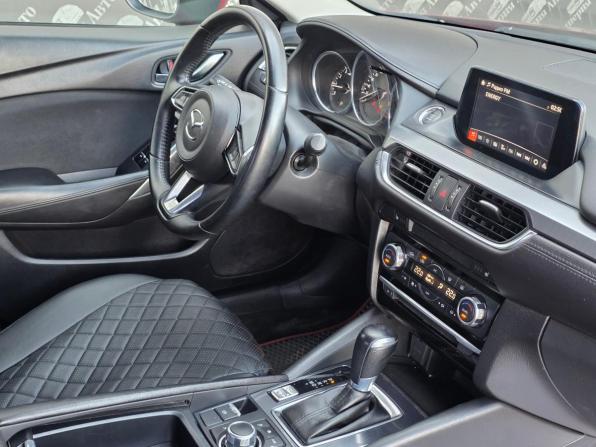 Mazda 6 III (GJ) Рестайлинг с пробегом 2017 года, цена 1 550 000 рублей, 172400 км, седан, Автокод Объявления
