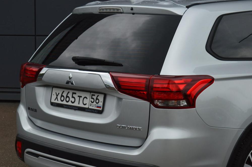 Mitsubishi Outlander III Рестайлинг 3 Оренбург  - изображение 6