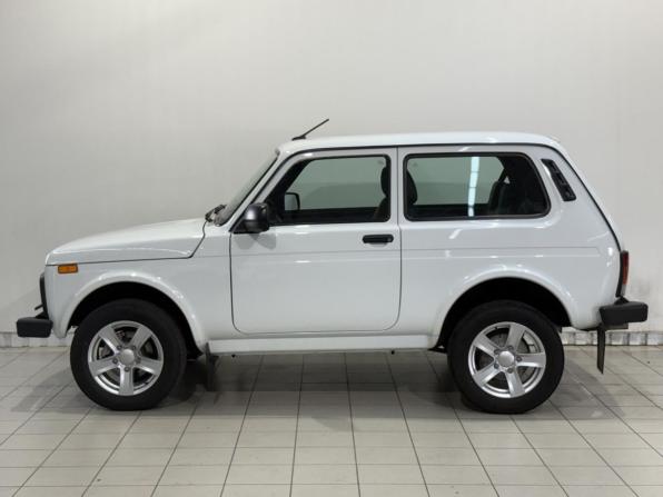 Lada (ВАЗ) Niva Legend с пробегом 2024 года, цена 933 000 рублей, 24292 км, внедорожник, Автокод Объявления