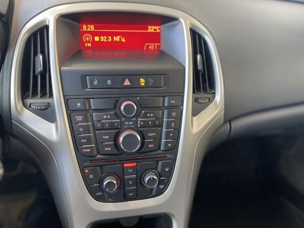 Opel Astra J с пробегом 2012 года, цена 529 000 рублей, 235389 км, хэтчбек, Автокод Объявления