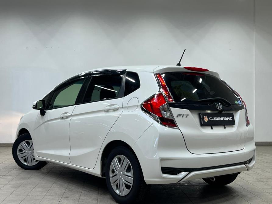 Honda Fit III Рестайлинг Кемерово  - изображение 4