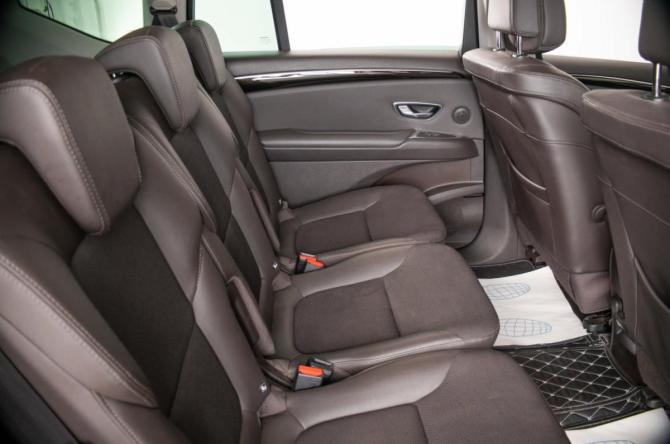 Renault Espace V с пробегом 2015 года, цена 2 349 000 рублей, 155000 км, минивэн, Автокод Объявления