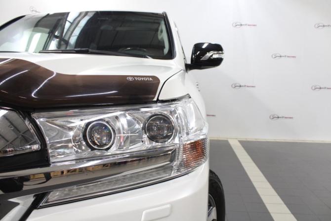 Toyota Land Cruiser 200 Series Рестайлинг 2 с пробегом 2018 года, цена 8 000 000 рублей, 63175 км, внедорожник, Автокод Объявления