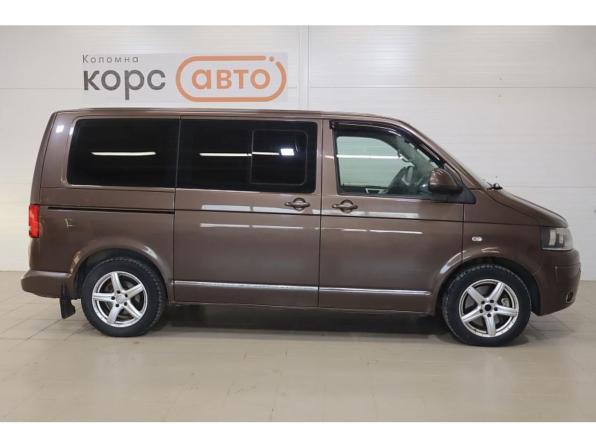 Volkswagen Multivan T5 Рестайлинг с пробегом 2010 года, цена 2 549 000 рублей, 305854 км, минивэн, Автокод Объявления