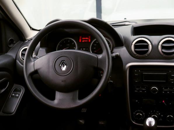 Renault Duster I с пробегом 2014 года, цена 884 000 рублей, 105621 км, внедорожник, Автокод Объявления