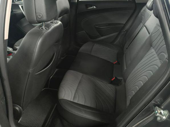 Opel Astra J Рестайлинг с пробегом 2014 года, цена 589 000 рублей, 193000 км, хэтчбек, Автокод Объявления