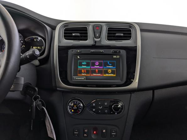Renault Sandero II Рестайлинг с пробегом 2019 года, цена 1 240 000 рублей, 32690 км, хэтчбек, Автокод Объявления