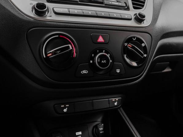 Hyundai Solaris II Рестайлинг с пробегом 2020 года, цена 1 599 000 рублей, 43152 км, седан, Автокод Объявления