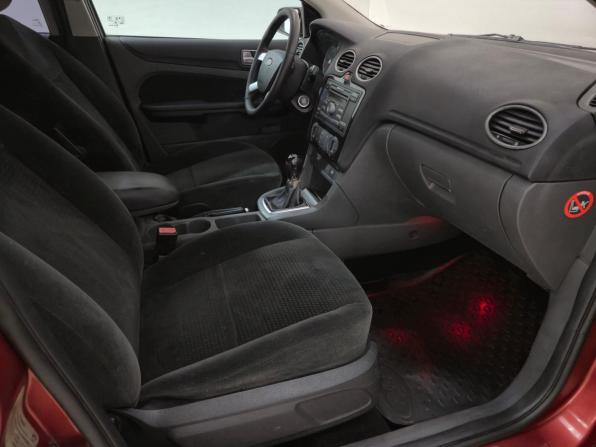 Ford Focus II с пробегом 2005 года, цена 388 000 рублей, 214500 км, хэтчбек, Автокод Объявления