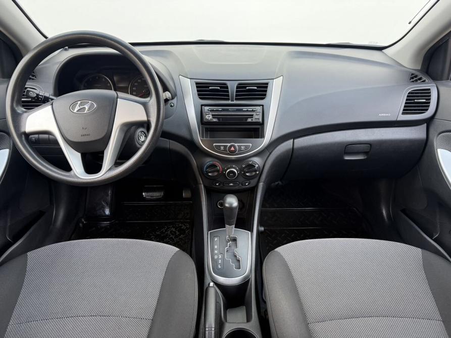 Hyundai Solaris I Москва  - изображение 12