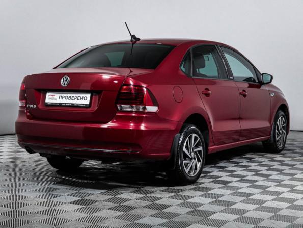 Volkswagen Polo V Рестайлинг с пробегом 2017 года, цена 1 098 000 рублей, 79820 км, седан, Автокод Объявления