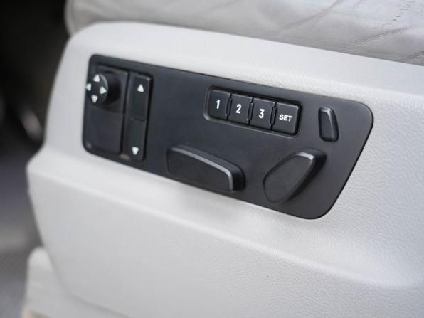 Volkswagen Touareg I с пробегом 2006 года, цена 780 000 рублей, 297278 км, внедорожник, Автокод Объявления