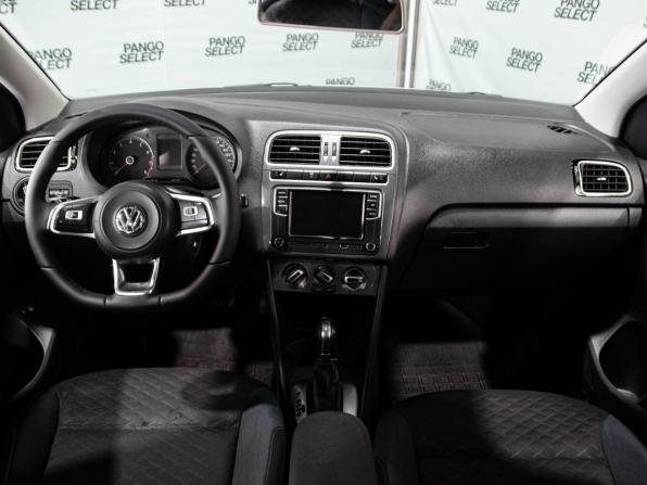 Volkswagen Polo V Рестайлинг с пробегом 2019 года, цена 1 210 000 рублей, 184500 км, седан, Автокод Объявления