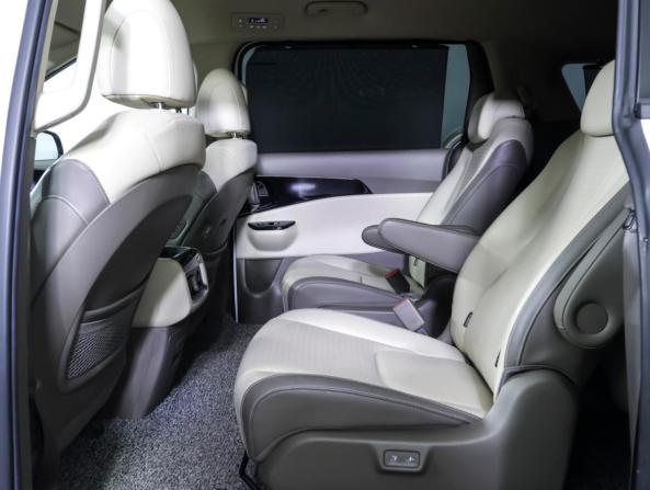 Kia Carnival IV с пробегом 2020 года, цена 4 095 000 рублей, 56001 км, минивэн, Автокод Объявления