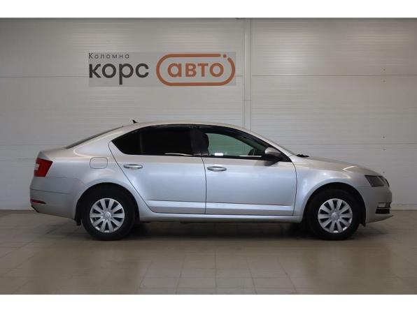 Skoda Octavia III (A7) Рестайлинг с пробегом 2018 года, цена 1 219 600 рублей, 217600 км, лифтбек, Автокод Объявления