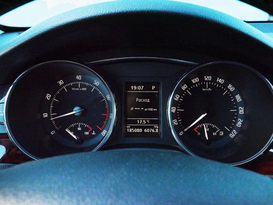Skoda Superb II Екатеринбург  - изображение 11