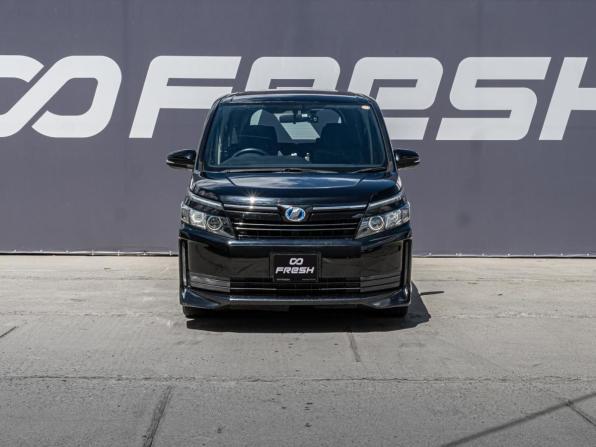 Toyota Voxy III (R80) с пробегом 2014 года, цена 1 656 000 рублей, 135235 км, минивэн, Автокод Объявления