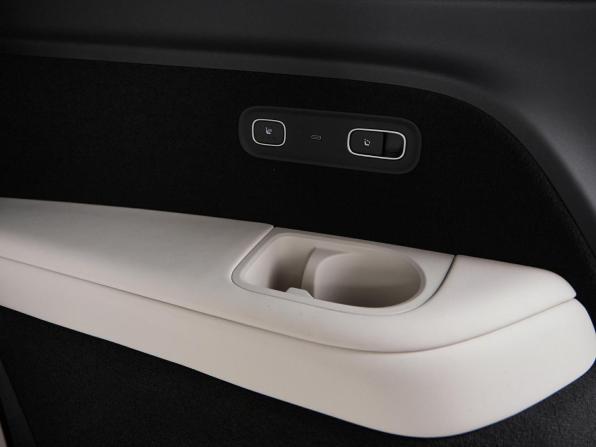 Новый Li Auto (Lixiang) L9 I Рестайлинг 2026 года, цена 12 090 000 рублей, внедорожник, Автокод Объявления