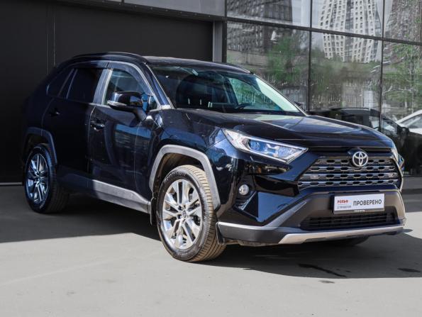 Toyota RAV4 V (XA50) с пробегом 2021 года, цена 3 450 000 рублей, 42444 км, внедорожник, Автокод Объявления