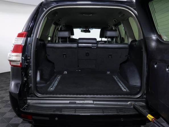 Toyota Land Cruiser Prado 150 Series Рестайлинг 1 с пробегом 2014 года, цена 3 790 000 рублей, 173500 км, внедорожник, Автокод Объявления