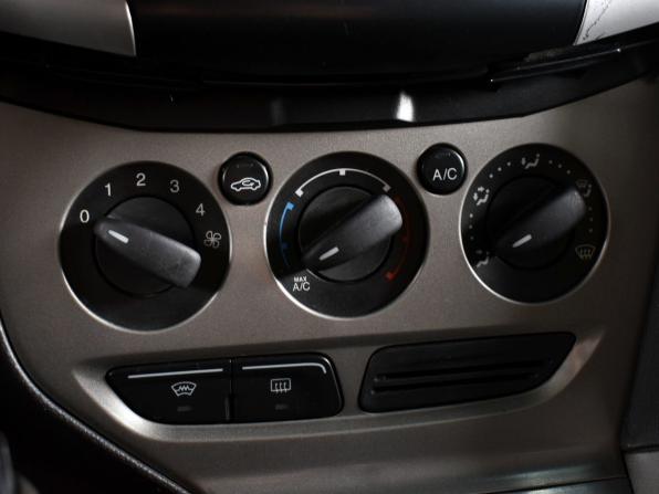 Ford Focus III с пробегом 2012 года, цена 499 995 рублей, 207045 км, седан, Автокод Объявления